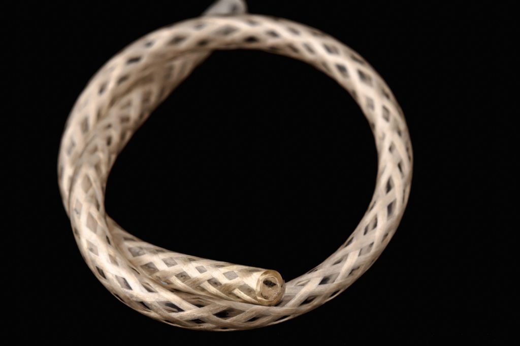 high pressure tubing with textile braid